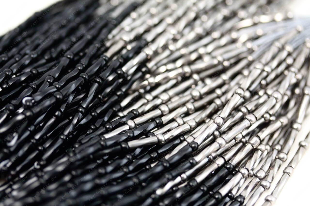 Пучки стеклярусу Jet+ Silver Flape 6mm